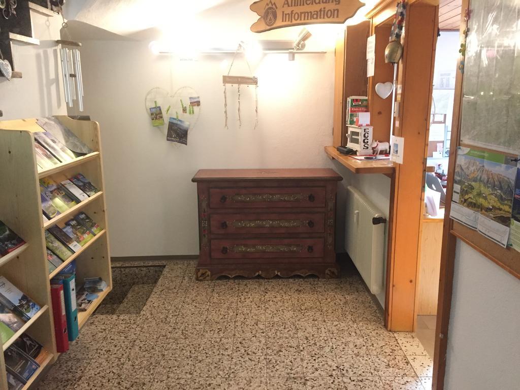 Fruehstueckspension Gsenger Ramsau am Dachstein Bagian luar foto